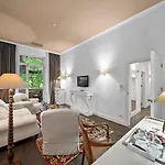 Hvd Boutique Oasis - Private & Free Parking Hotel